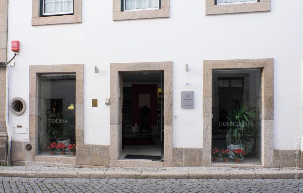 A Casa-Museu em Vouzela foi pequena para acolher as dezenas de pessoas que acorr...