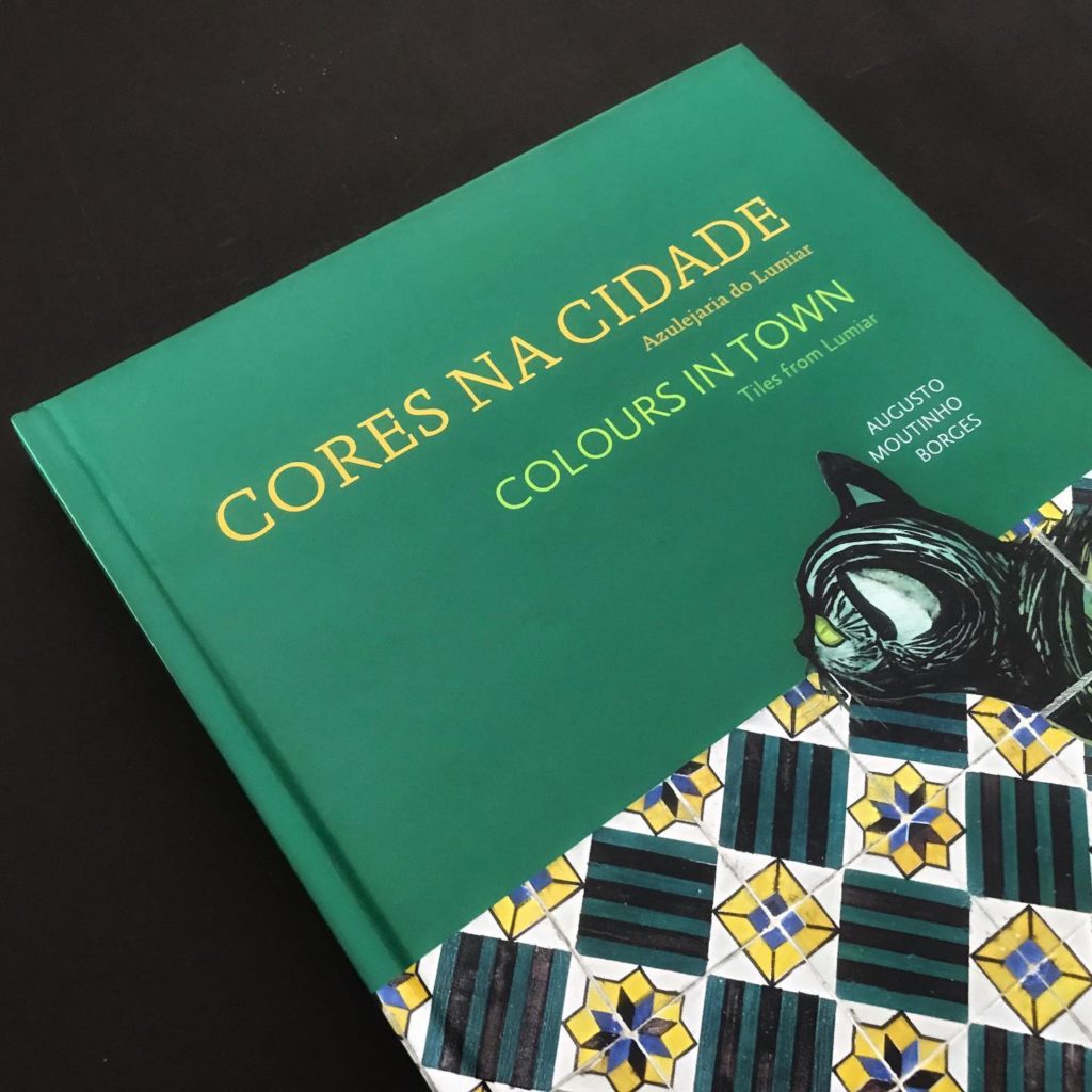 A nossa cidade de Lisboa é caracterizada pela sua diversidade de cores. Este é u...