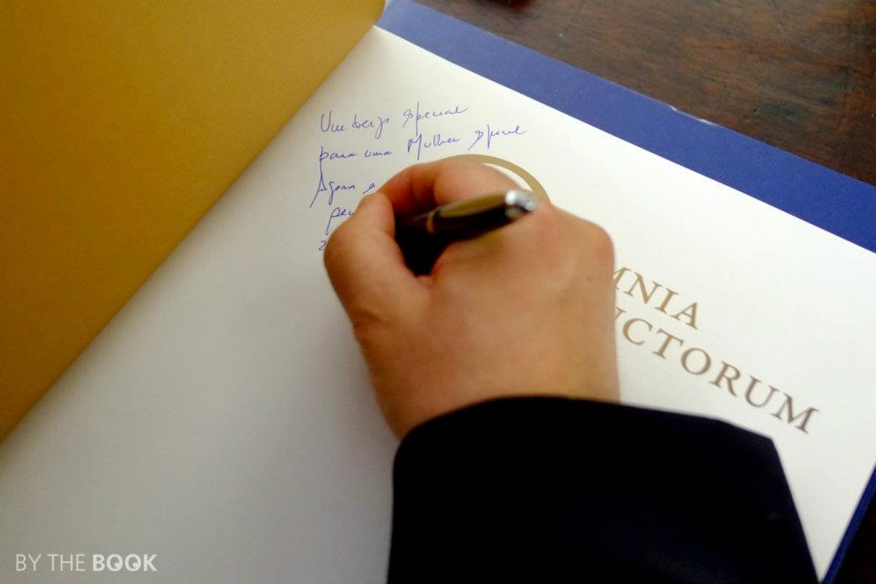 Apresentação da obra ""Omnia Sanctorum - Histórias da História do Hospital Real ...