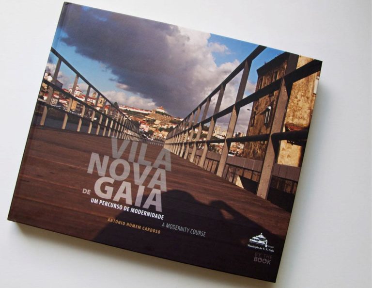 Aqui está a mais recente obra By the Book! :)