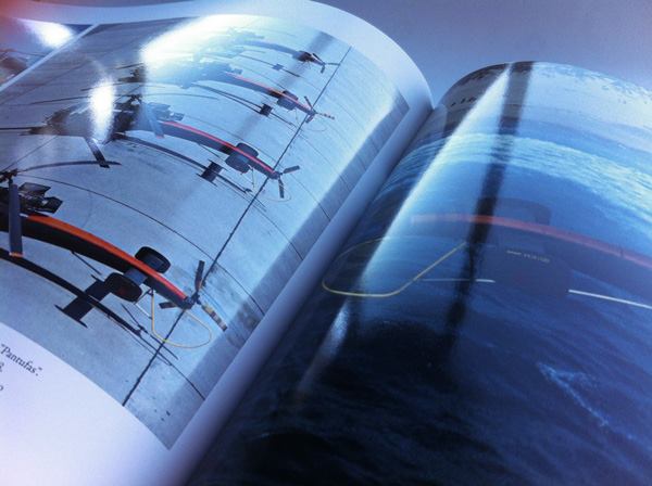 “Dez décadas de Força Aérea”
 Uma particularidade desta edição: as fotografias f…