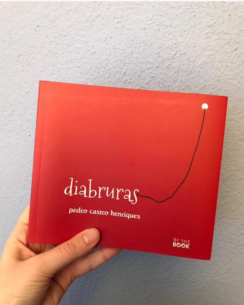 Feliz dia da criança! Vamos despertar a criança que há em nós lendo e relembrand...