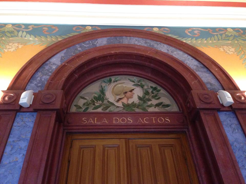 Já cá estamos à sua espera!