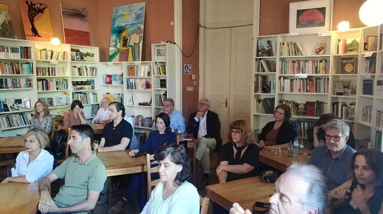 Lancamento « Livro Venenoso » dia 25 de Maio na Fábrica de Braço de Prata 
 #pri...