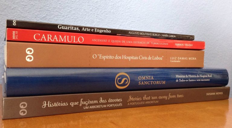 Livros que estarão na feira de amanhã, no Jardim Botânico do Museu Nacional de H…