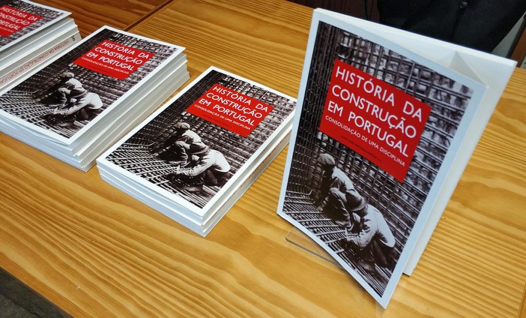 No passado dia 7 de Junho, na Biblioteca Camões, realizámos o lançamento da obra...