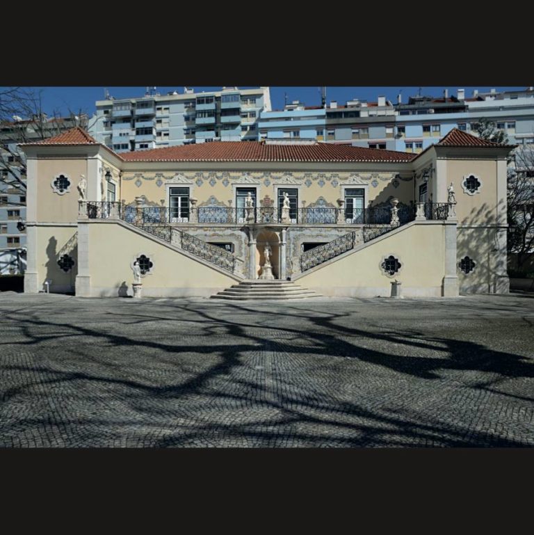 Sabia que o Colégio Militar foi fundado a 3 de Março de 1803?
 E que tem um espó…