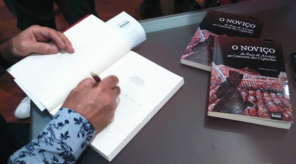 Um título da autoria de Fernando Faria.
É o primeiro romance histórico editado ...