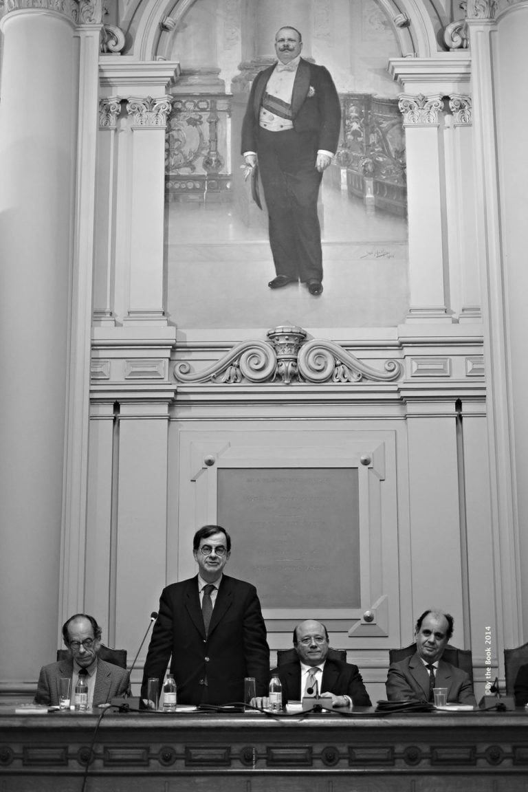 Uma obra que poderão encomendar a partir de hoje no site da editora BY THE BOOK …