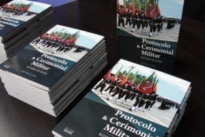 da autoria do Capitão-de-mar-e-guerra José Paulo Lucena