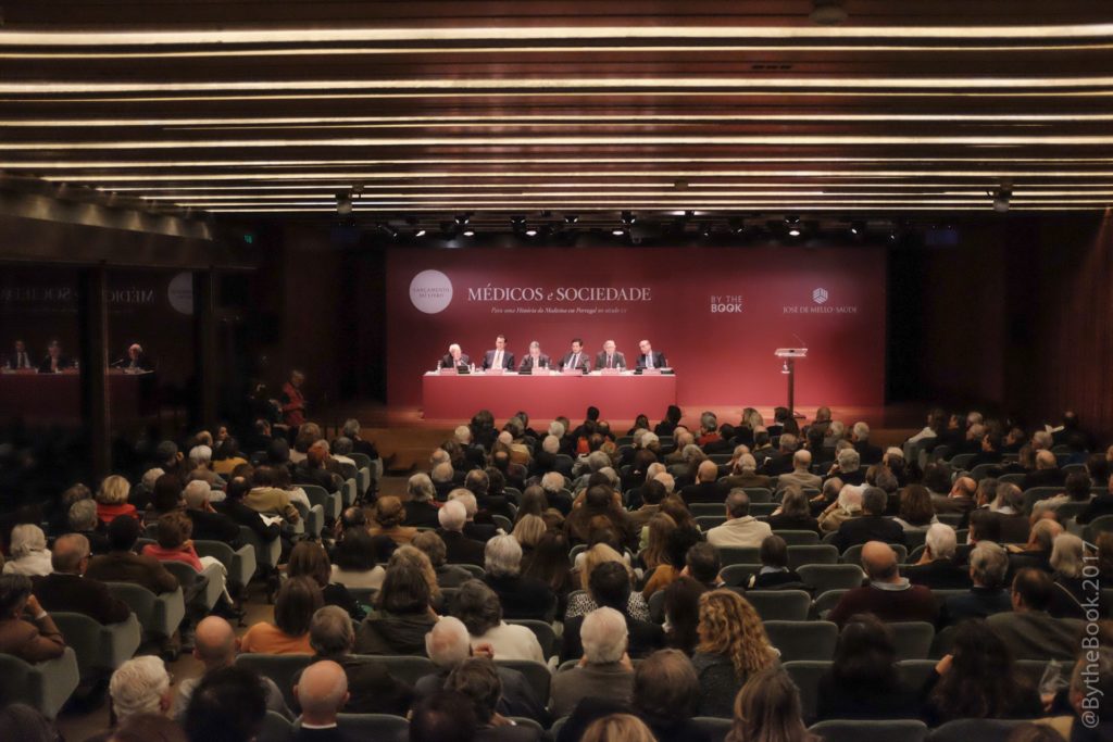 "Médicos e Sociedade, Para uma História da Medicina em Portugal no século X...