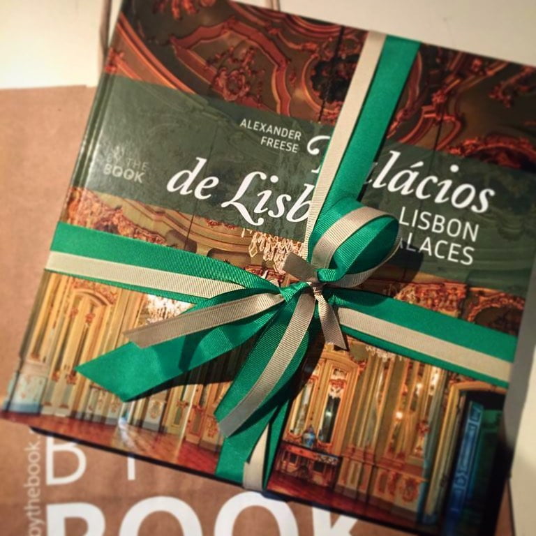 Mais um presente de Natal para alguém especial, já sabe o que oferecer?  . . . #…