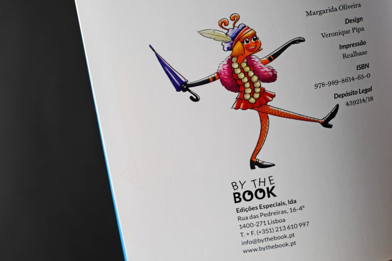 pormenor formiga computador